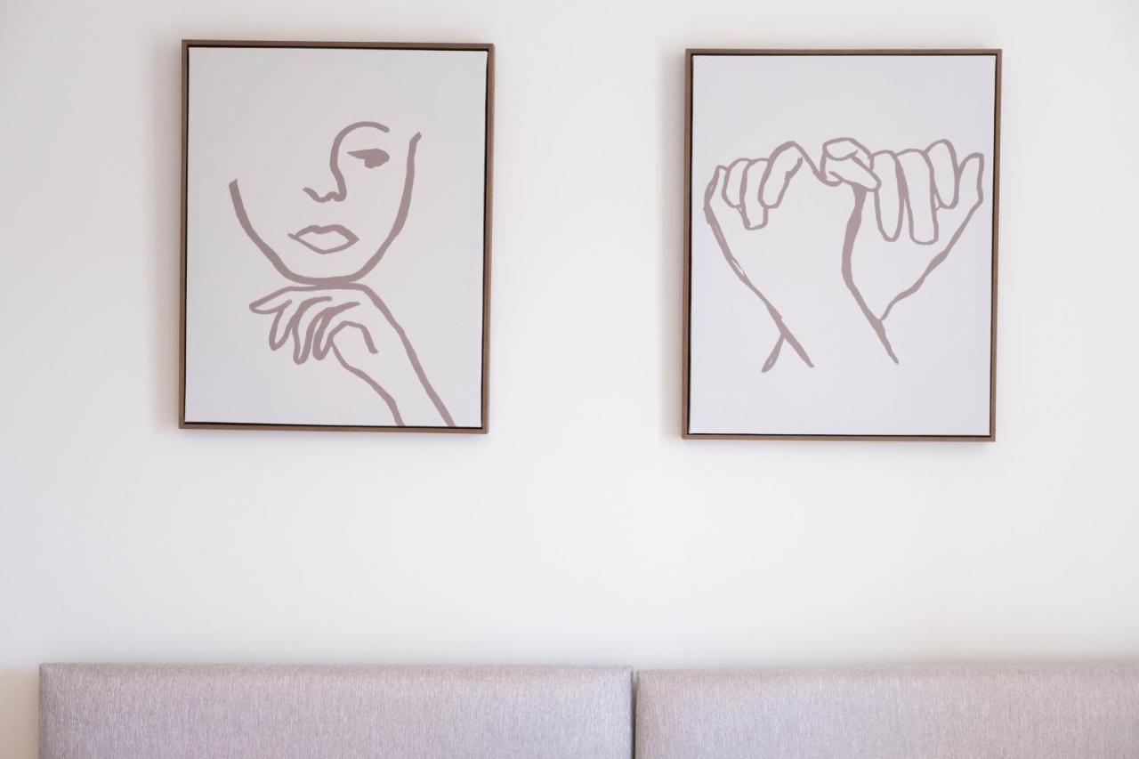 Beautiful And Comfortable Home Away From Home With Free Parking, Fast Wifi And White Crisp Hotel Standard Linen Hosted By Our Home Short Stays Northampton Esterno foto